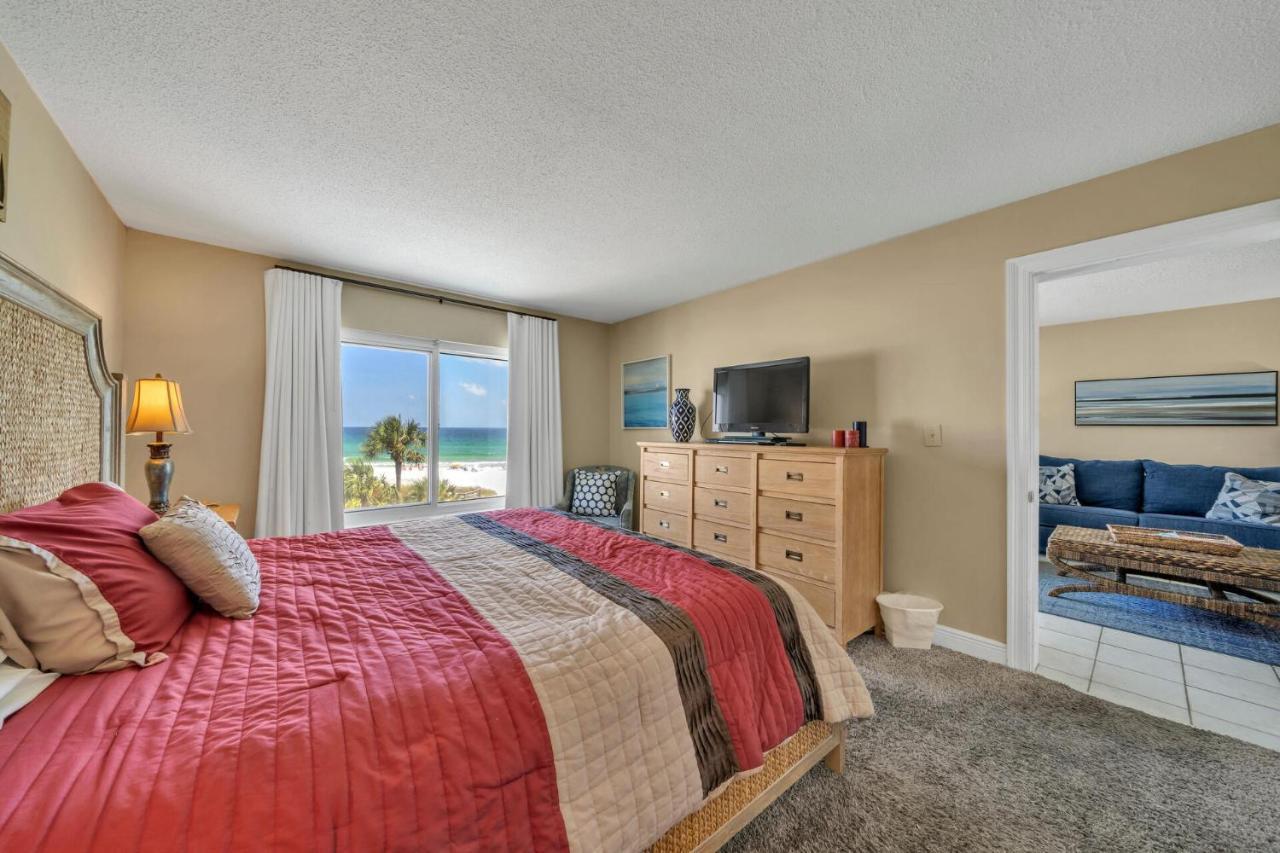 Holiday home Is A Beautiful Front With A Great View Of The Gulf