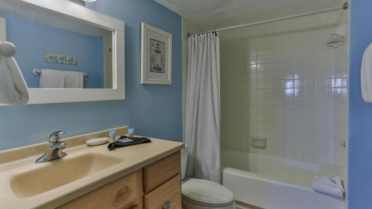 On The Gulf 606 - 2 Bedroom Updated Gulf Front *