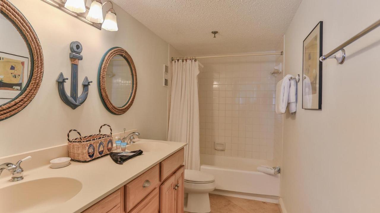 Holiday home On The Gulf 606 - 2 Bedroom Updated Gulf Front Destin