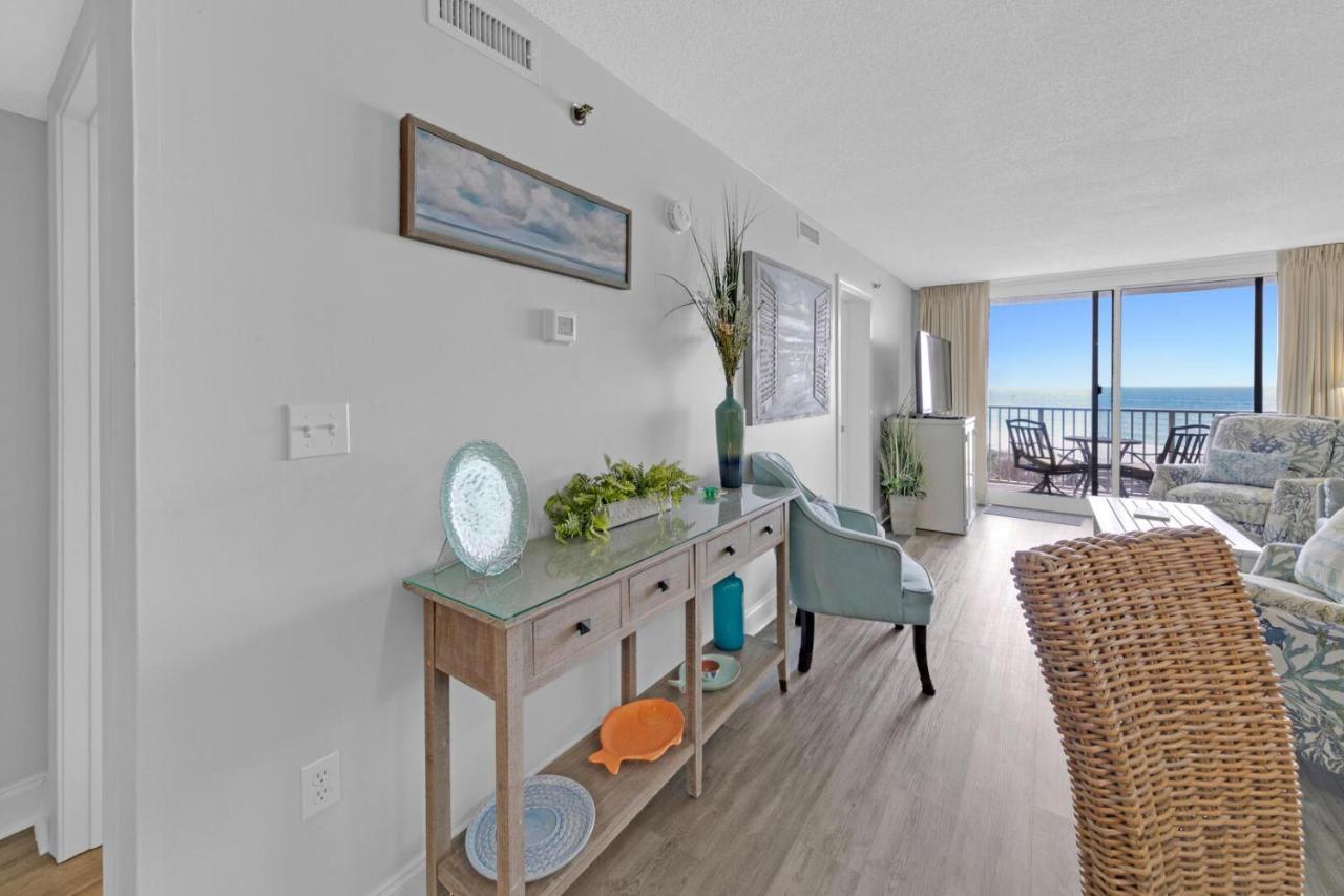 On The Gulf 404 - Amazing Views Just Steps Away From The Destin