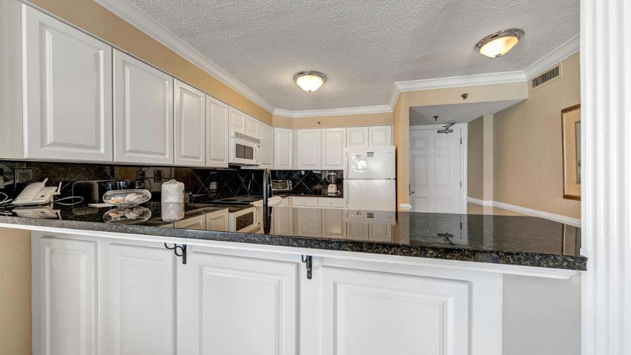 Holiday home On The Gulf 607 - Updated Gulf Front At On The Gulf Destin