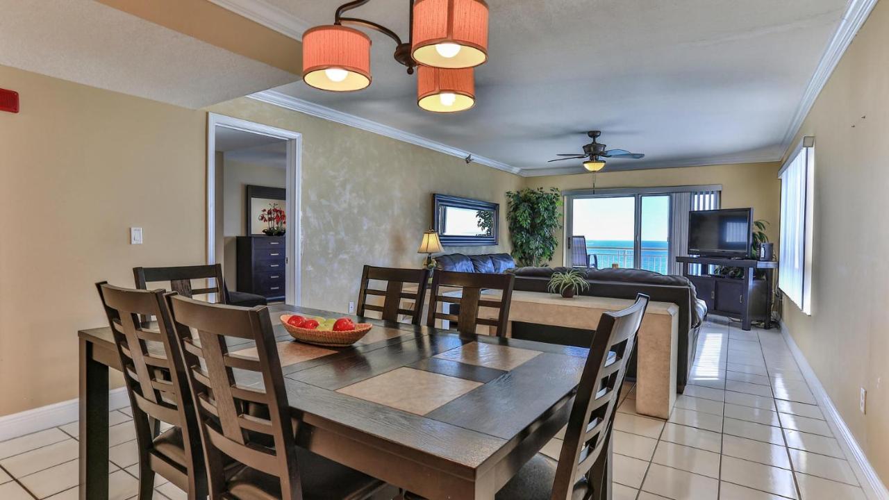 Towers 142 - 2 Bedroom Front In The Heart Of With Amazing Views! Destin