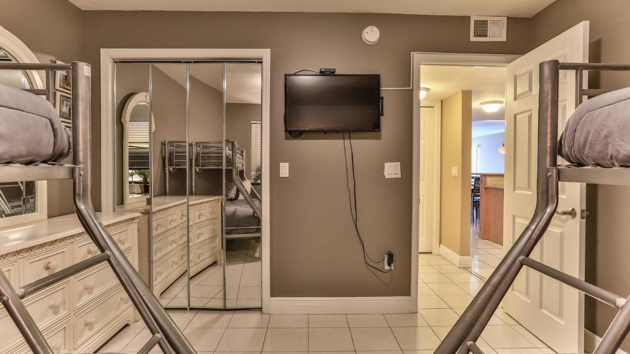 Towers 142 - 2 Bedroom Front In The Heart Of With Amazing Views!