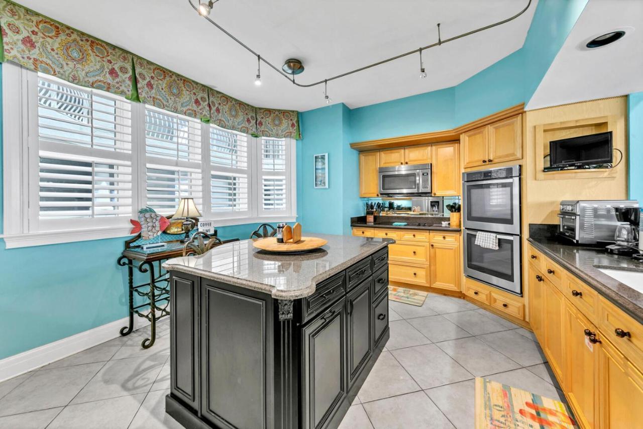 Holiday home Grandview 202 - Beach Front 3br In Miramar Beach Destin