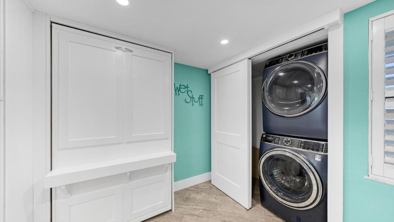 Inlet Reef 607 - Front And Spacious With Free Service *