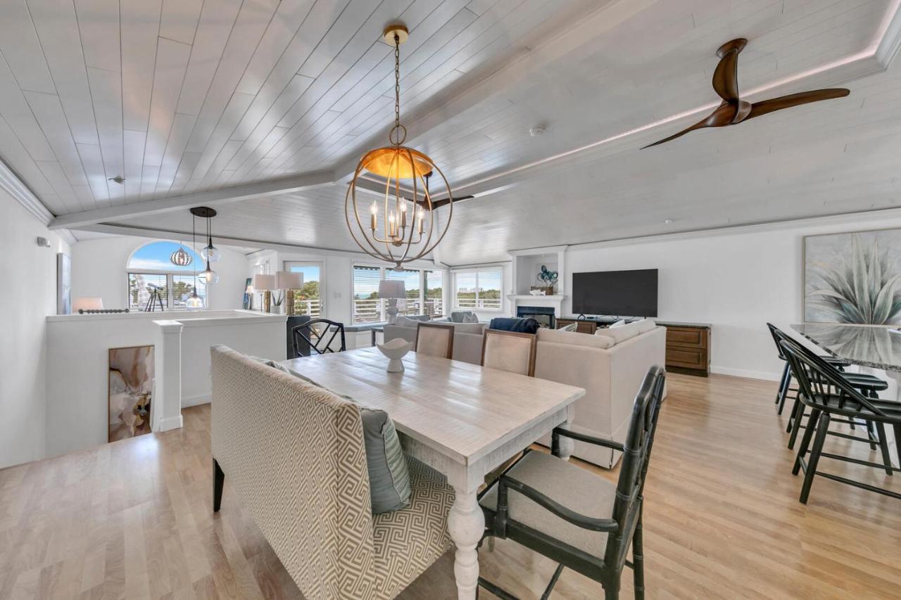 Henderson Haus - Is A Fabulous 3br Townhome In Holiday home