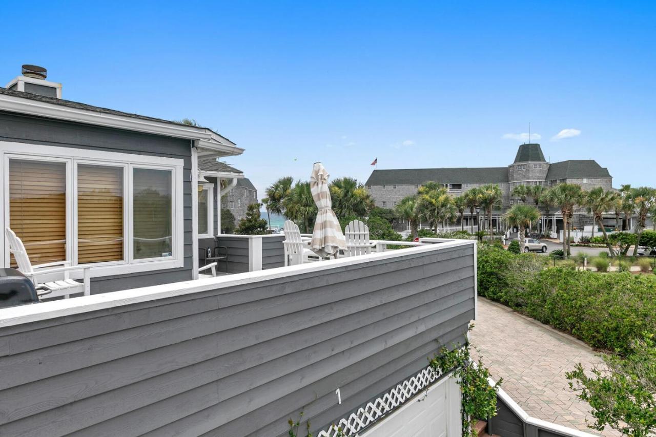 Henderson Haus - Is A Fabulous 3br Townhome In *
