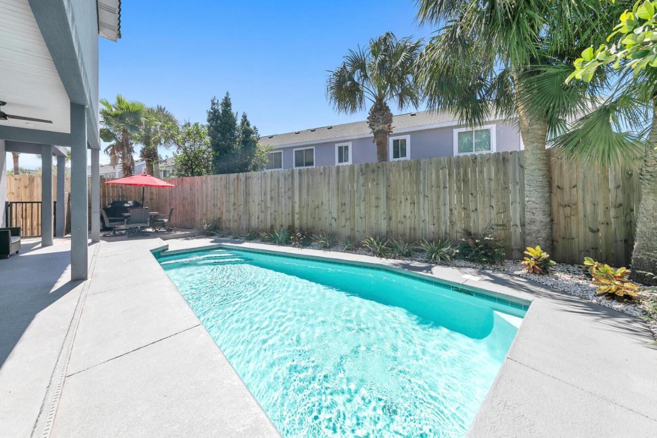 Our Destiny In Dunes Of - Is A 4br With Private Pool And Close Access *