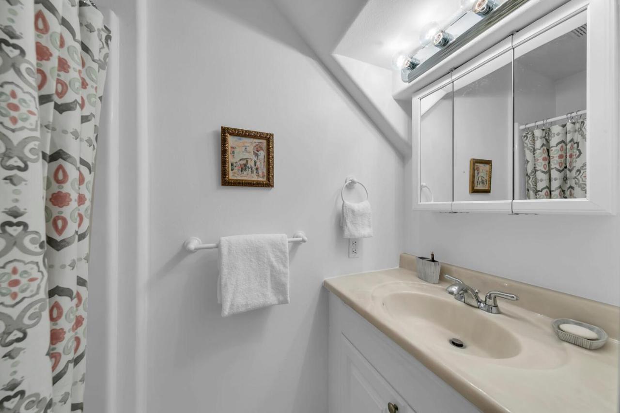 Henderson Haus - Is A Fabulous 3br Townhome In Holiday home Destin