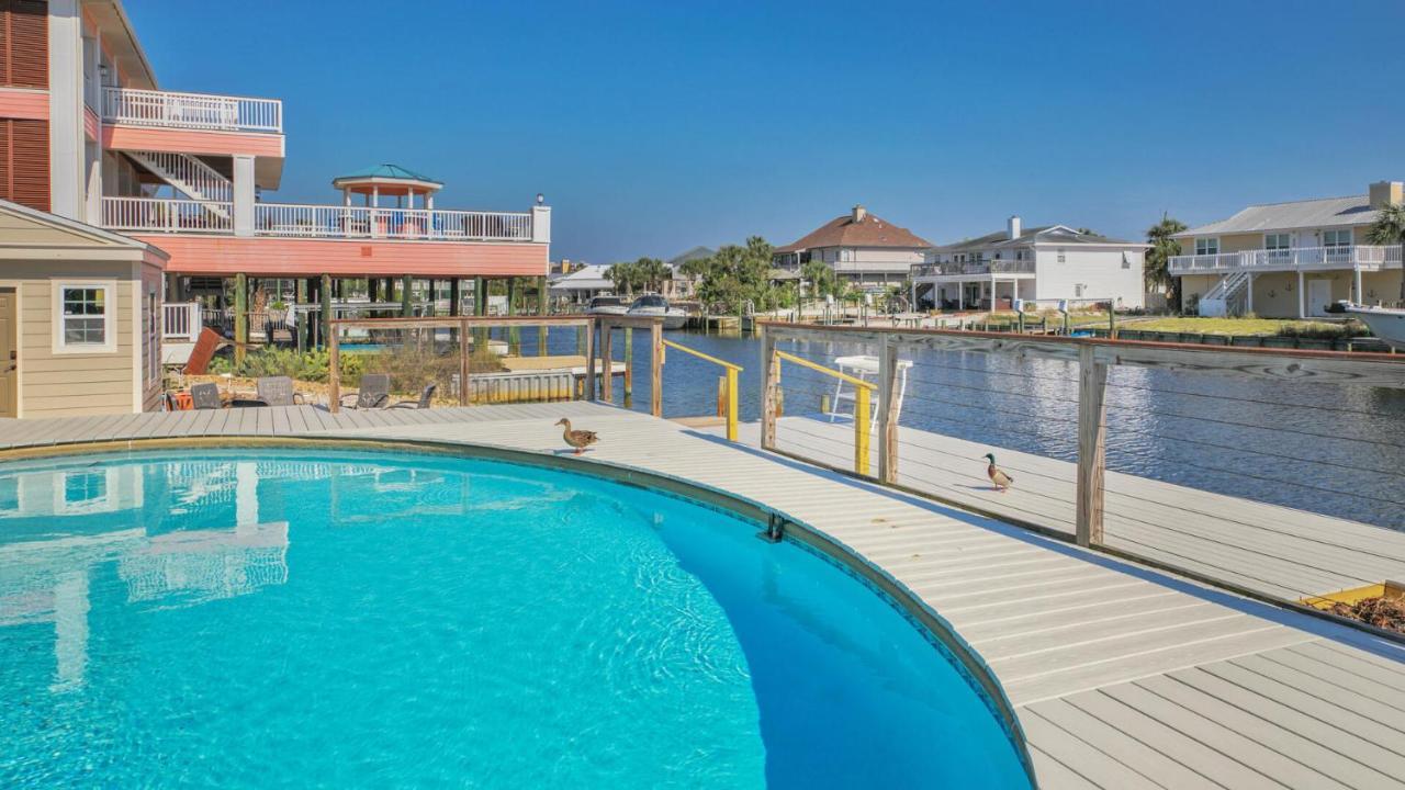 Holiday home Palm Breeze - Is A 4br With Private Pool And Boat Dock In