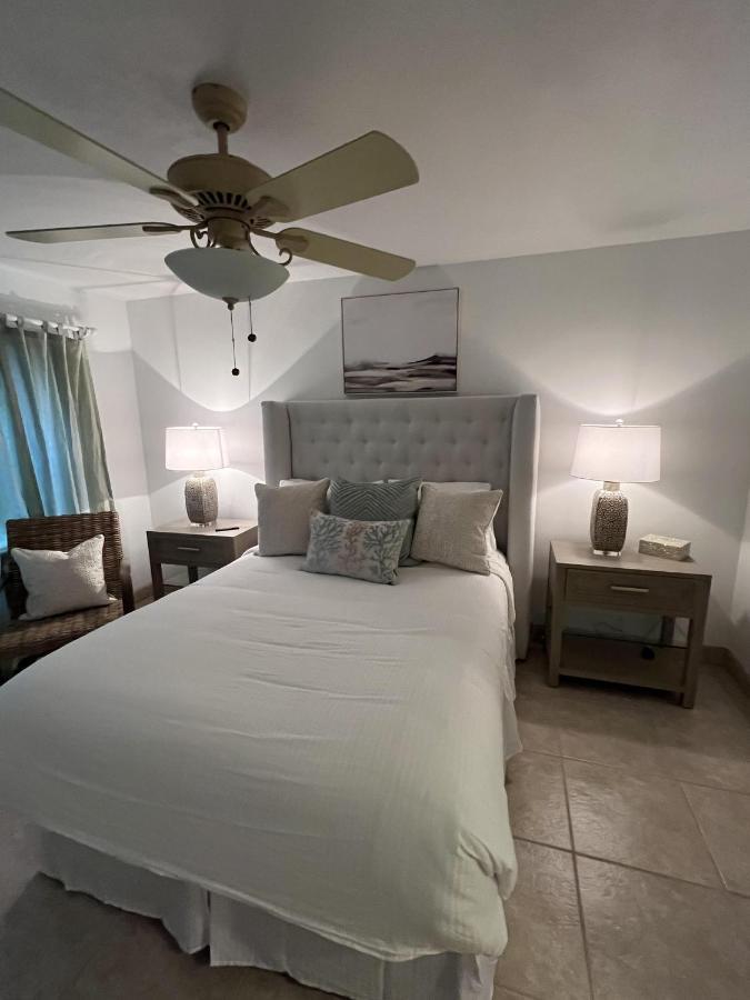 Henderson Haus - Is A Fabulous 3br Townhome In Holiday home *