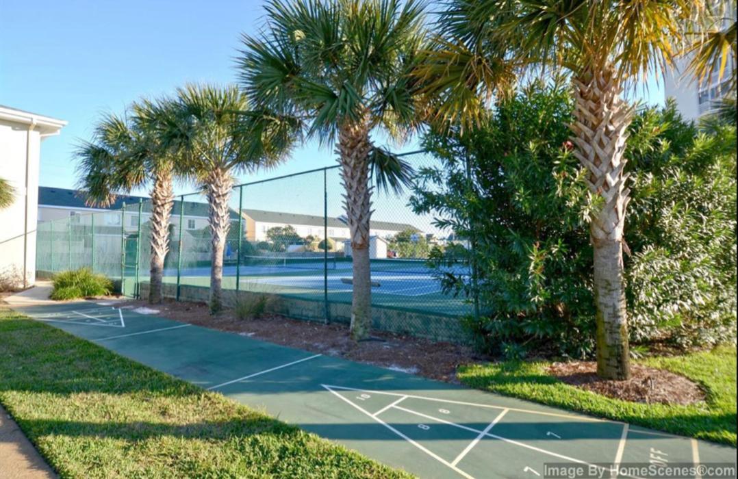 Front Relaxing Get Away On Beautiful Emerald Coast *