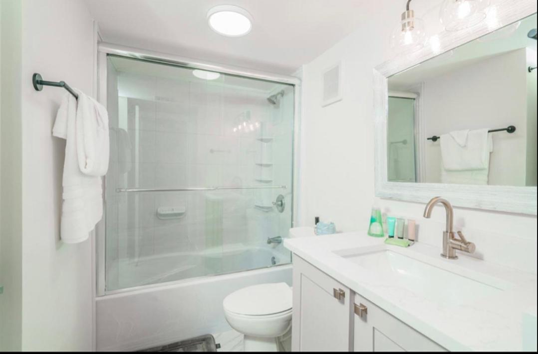 Front Relaxing Get Away On Beautiful Emerald Coast Aparthotel *