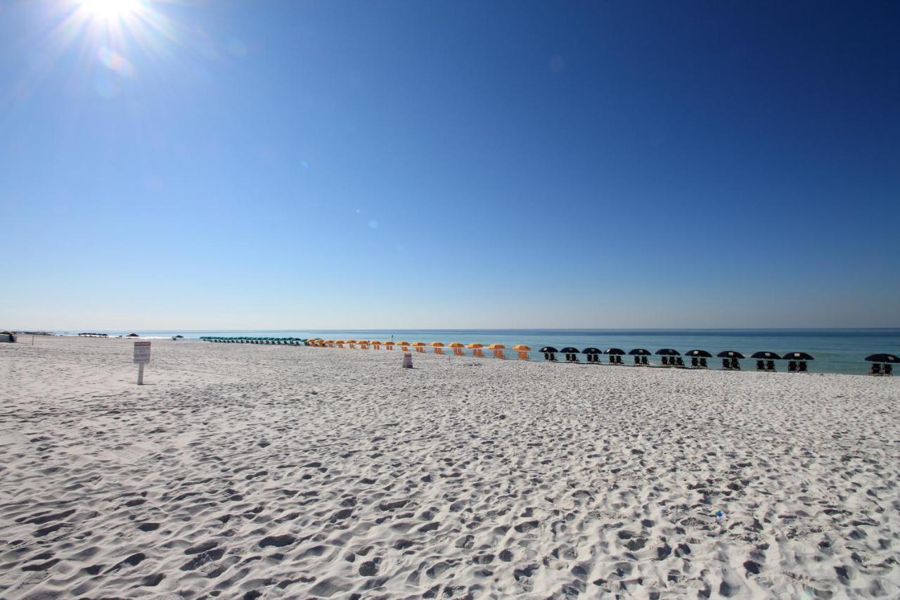 Holiday home Charming 2 Bed 2 Bath Overlooking Horseshoe Lake. Sandestin. Destin