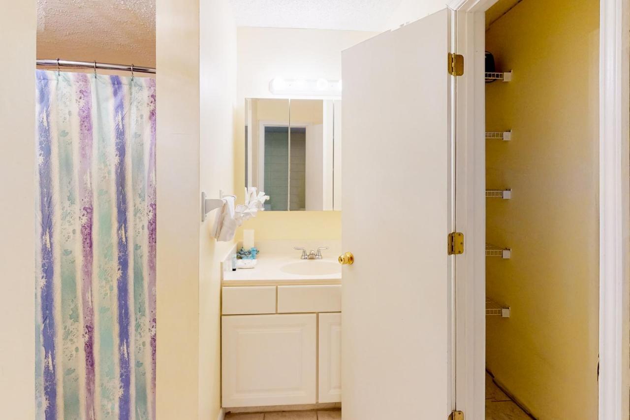 Gulf Terrace 126 Apartment *