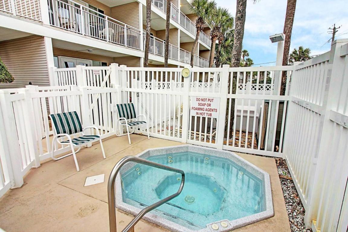Apartment Grand Caribbean West 303 *