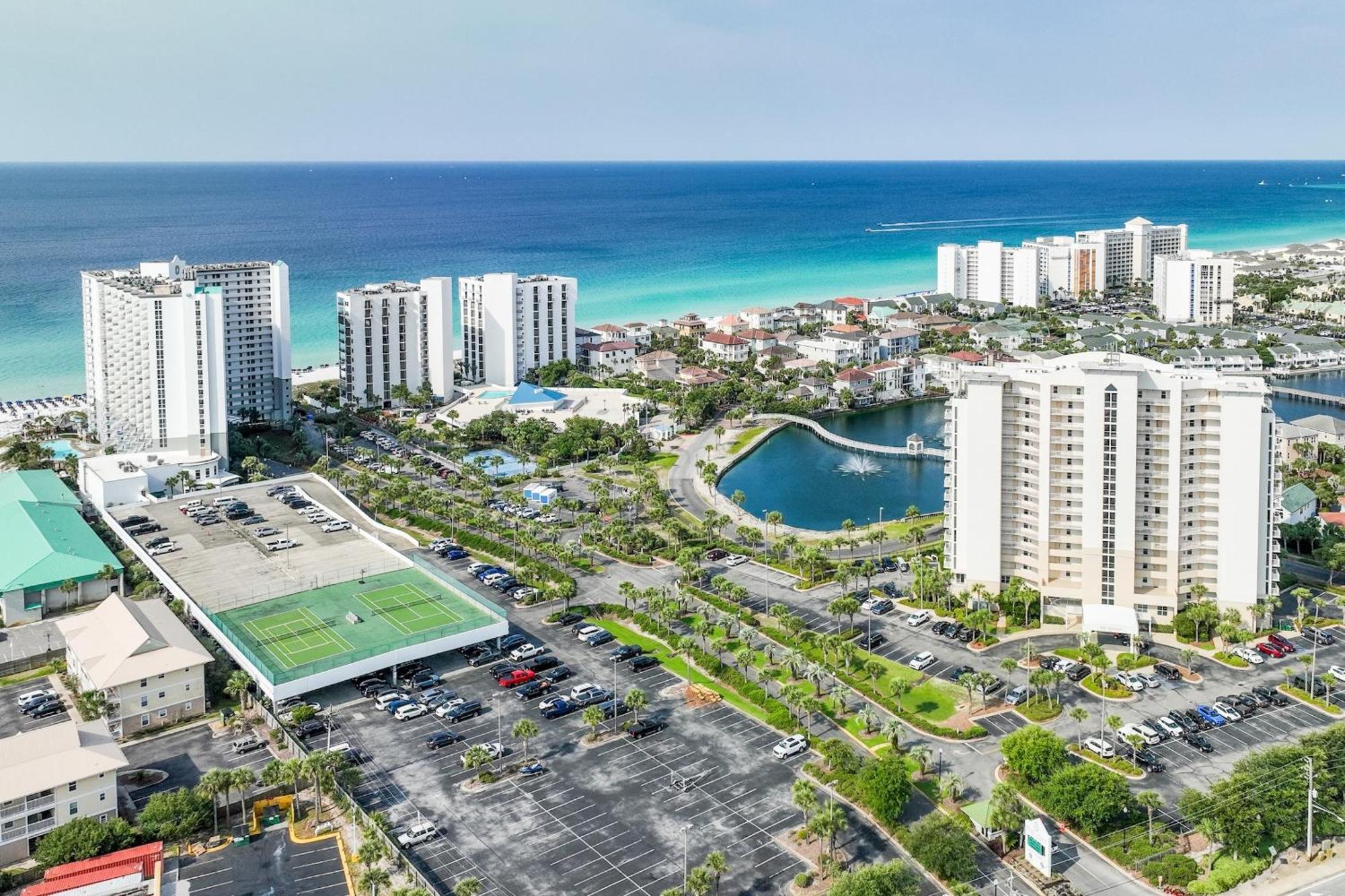 Pelican By Panhandle Getaways