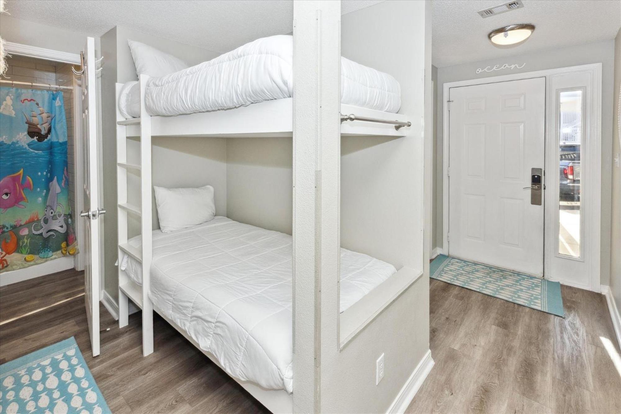 Apartment Sandpiper Cove #9124 *