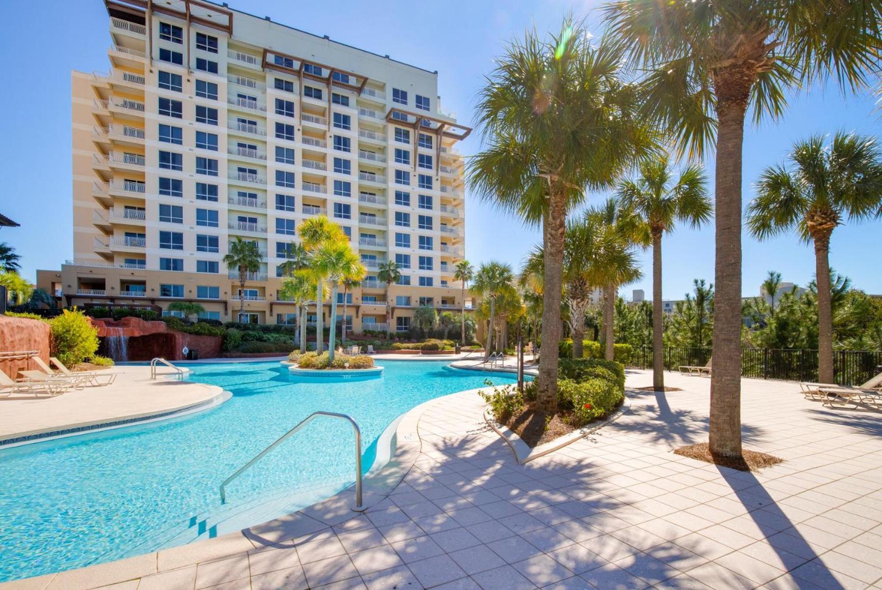 Luau I 7701 Destin