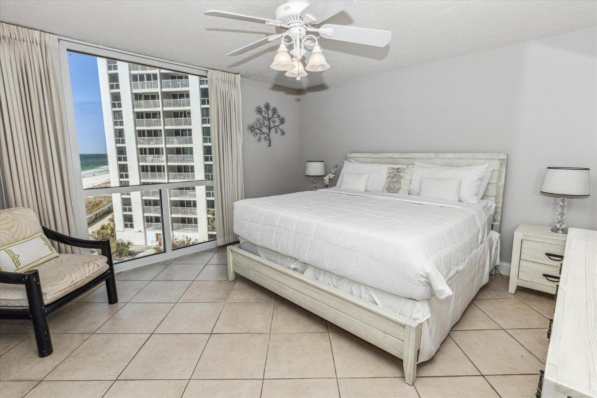Shoreline Towers 1063 Apartment Destin