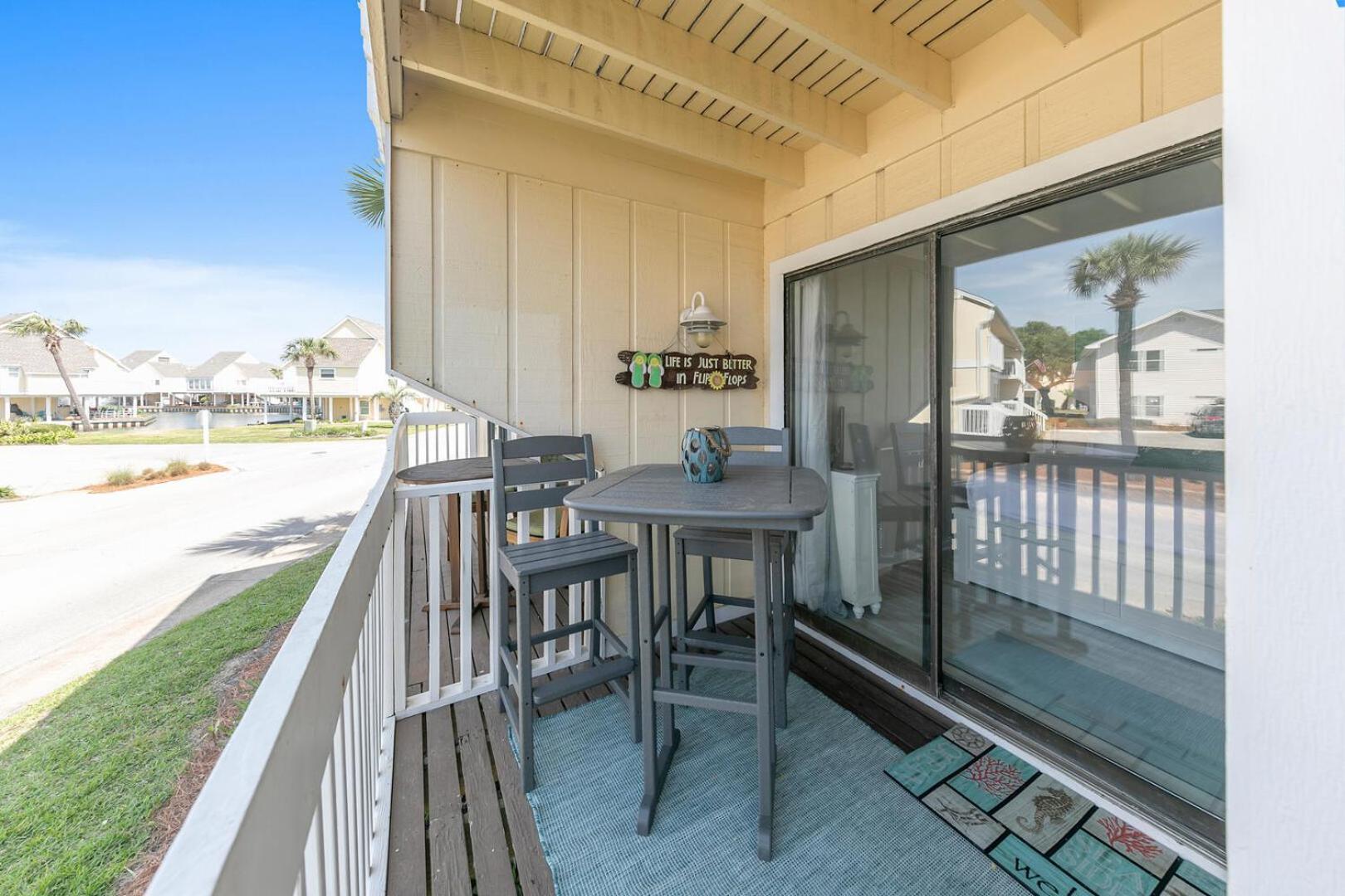 Newly Remodeled In Sandpiper Cove Now With Free Service And Pet Friendly * Destin