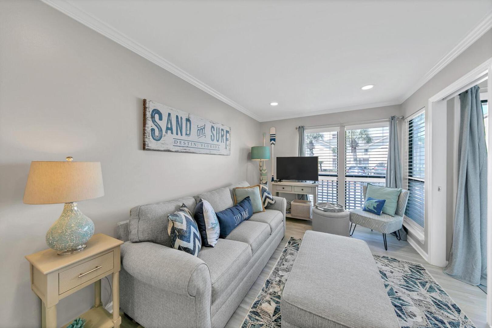 Newly Remodeled In Sandpiper Cove Now With Free Service And Pet Friendly Destin