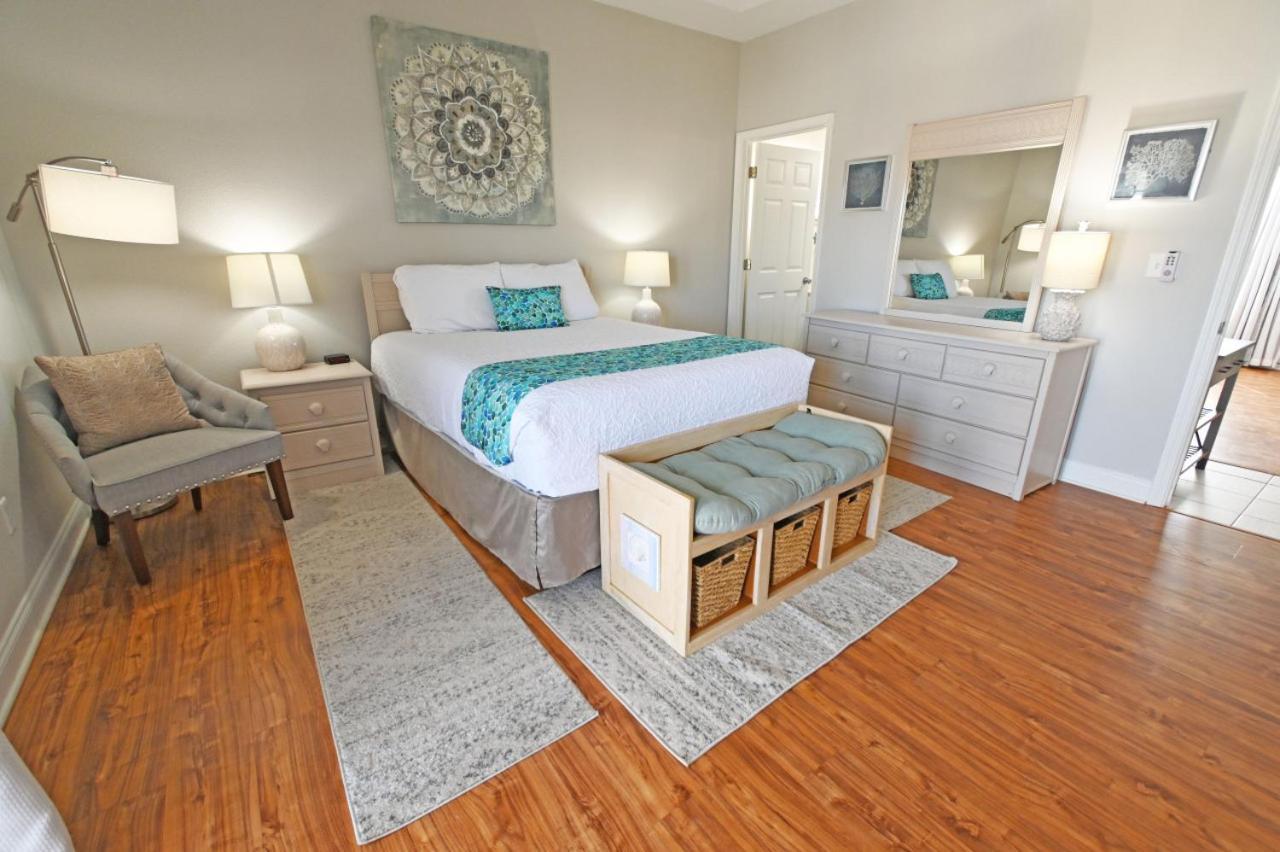 Sandpiper Cove Unit 4206 *