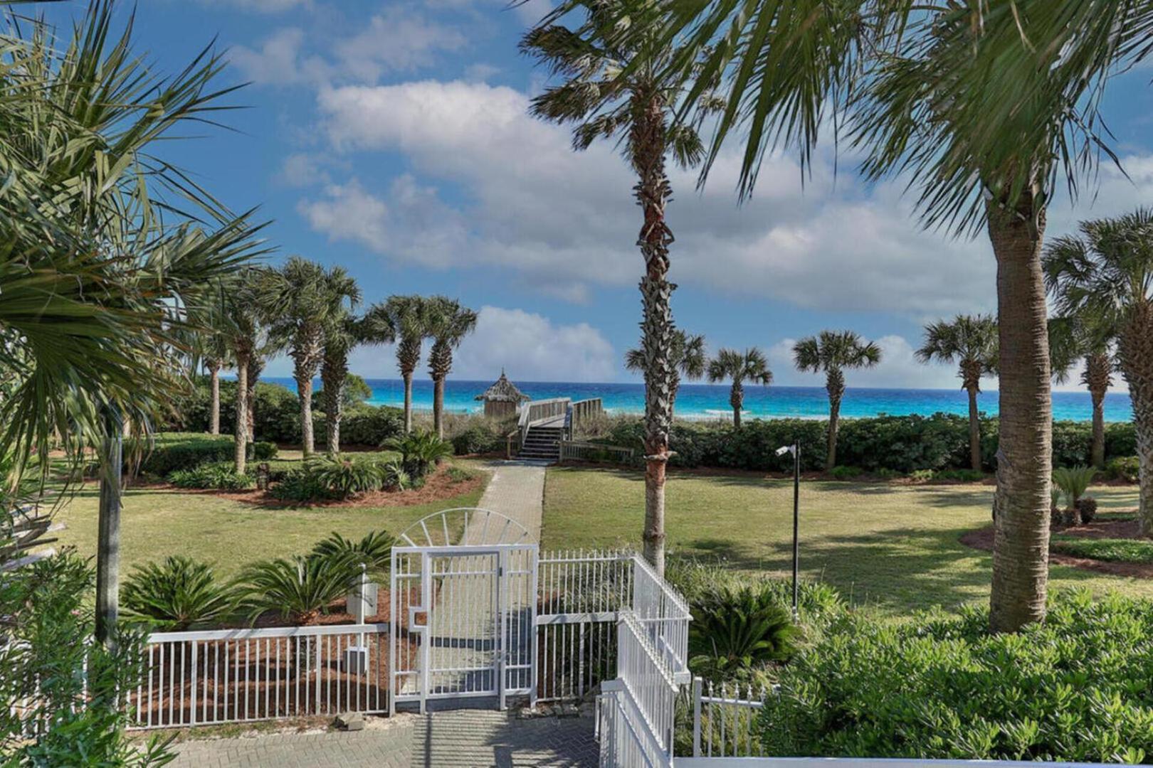 St Maarten 402 A Luxury Beachfront 3 Bedroom Elevator Opens Into Unit