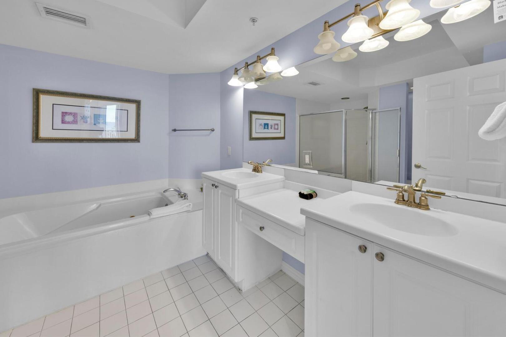 St Maarten 402 A Luxury Beachfront 3 Bedroom Elevator Opens Into Unit Destin