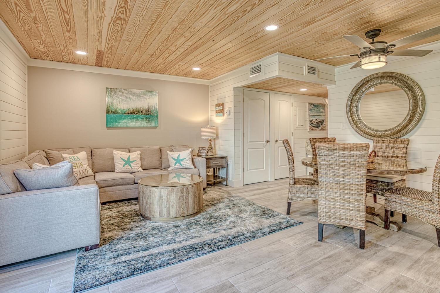 Holiday home Southbay 101 Completely Remodeled 3 Bedroom Townhome Only 30 Yards From The Destin