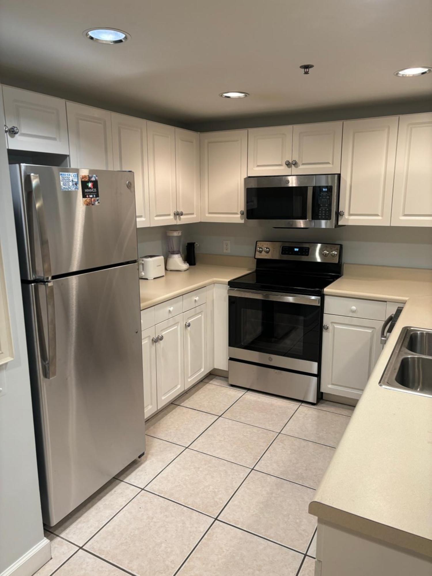 Aparthotel Sterling Shores 3*