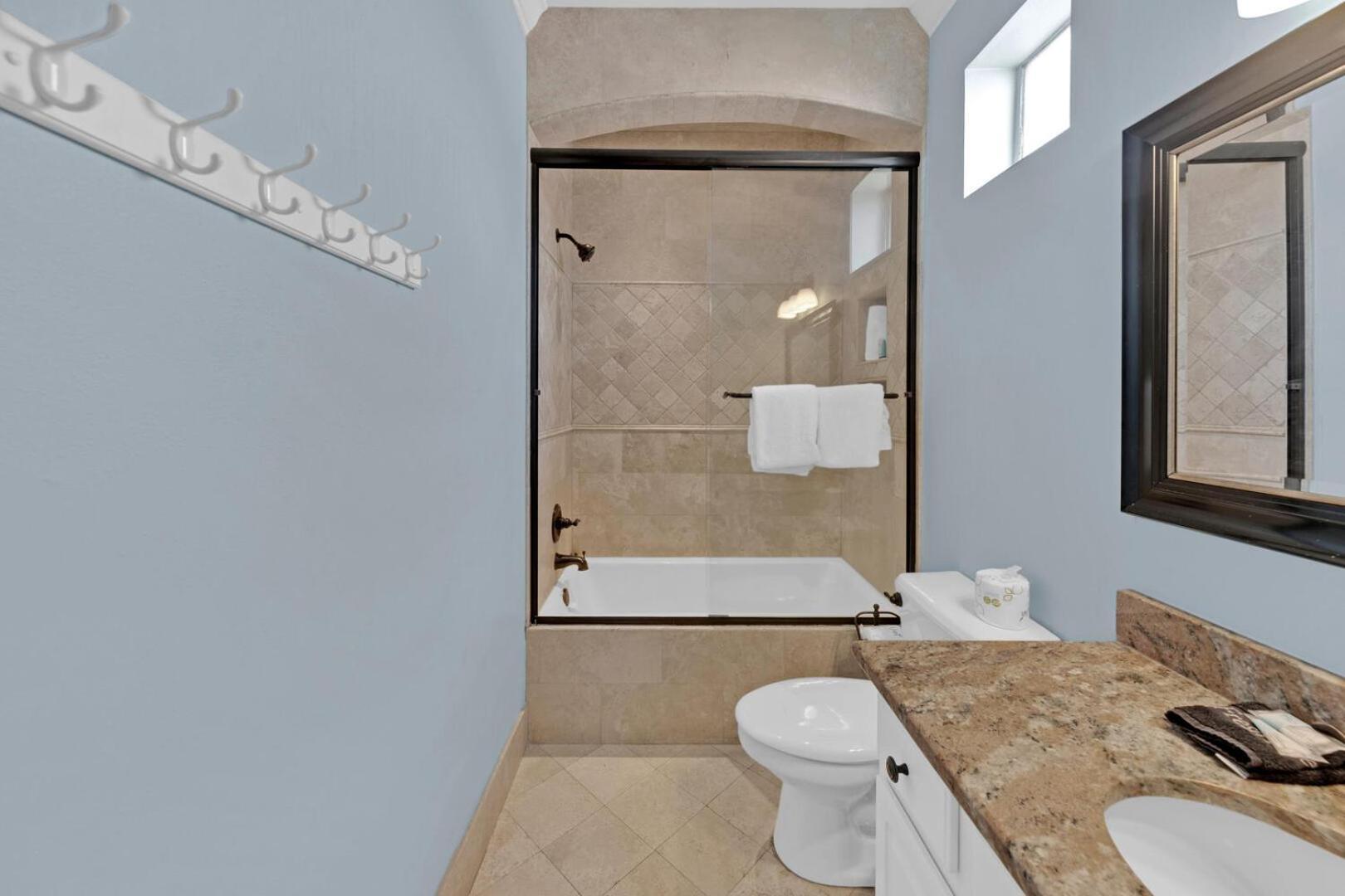 Palmetto Palms - 4br In Emerald Shores Holiday home