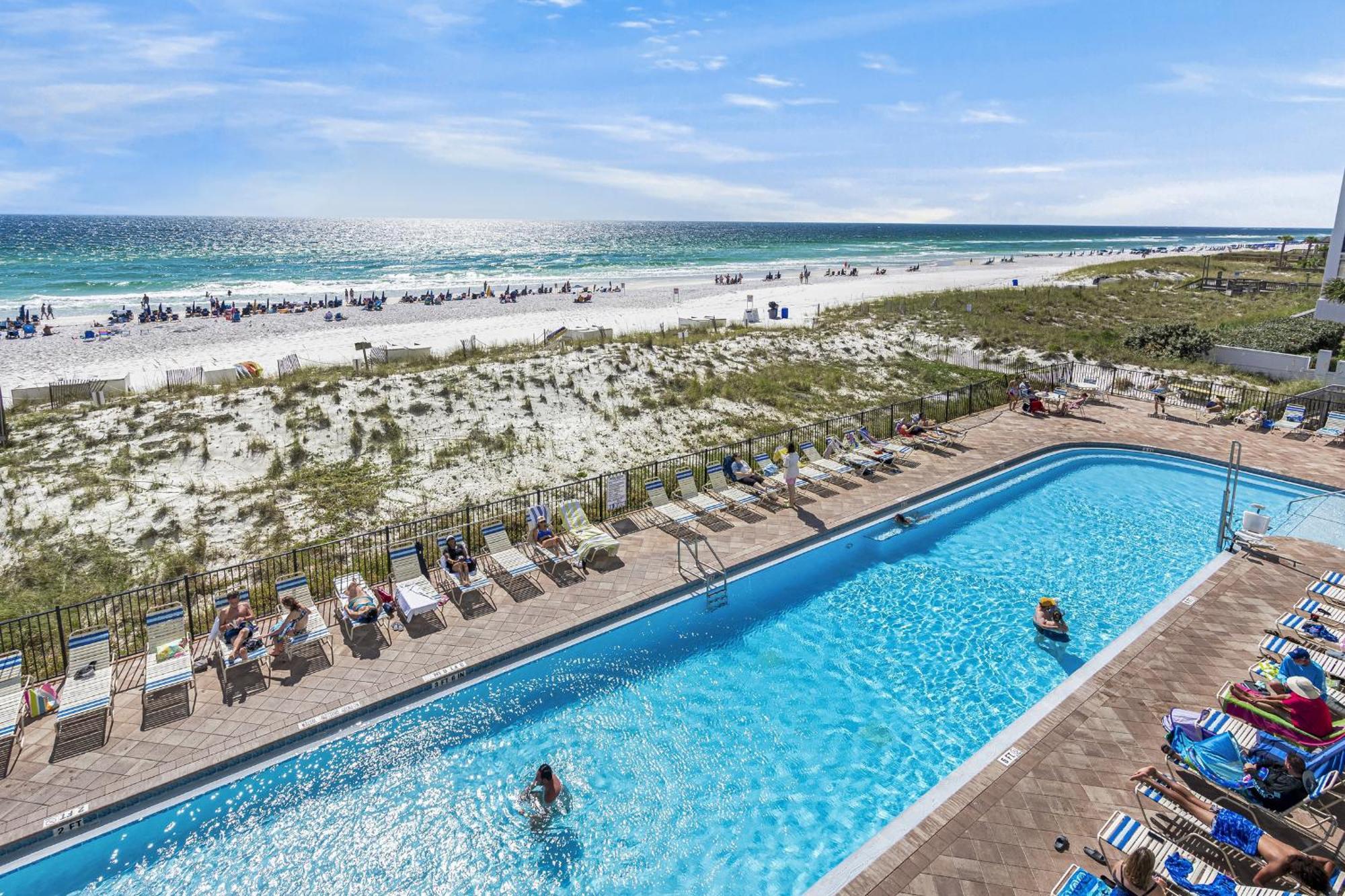 Pelican Destin