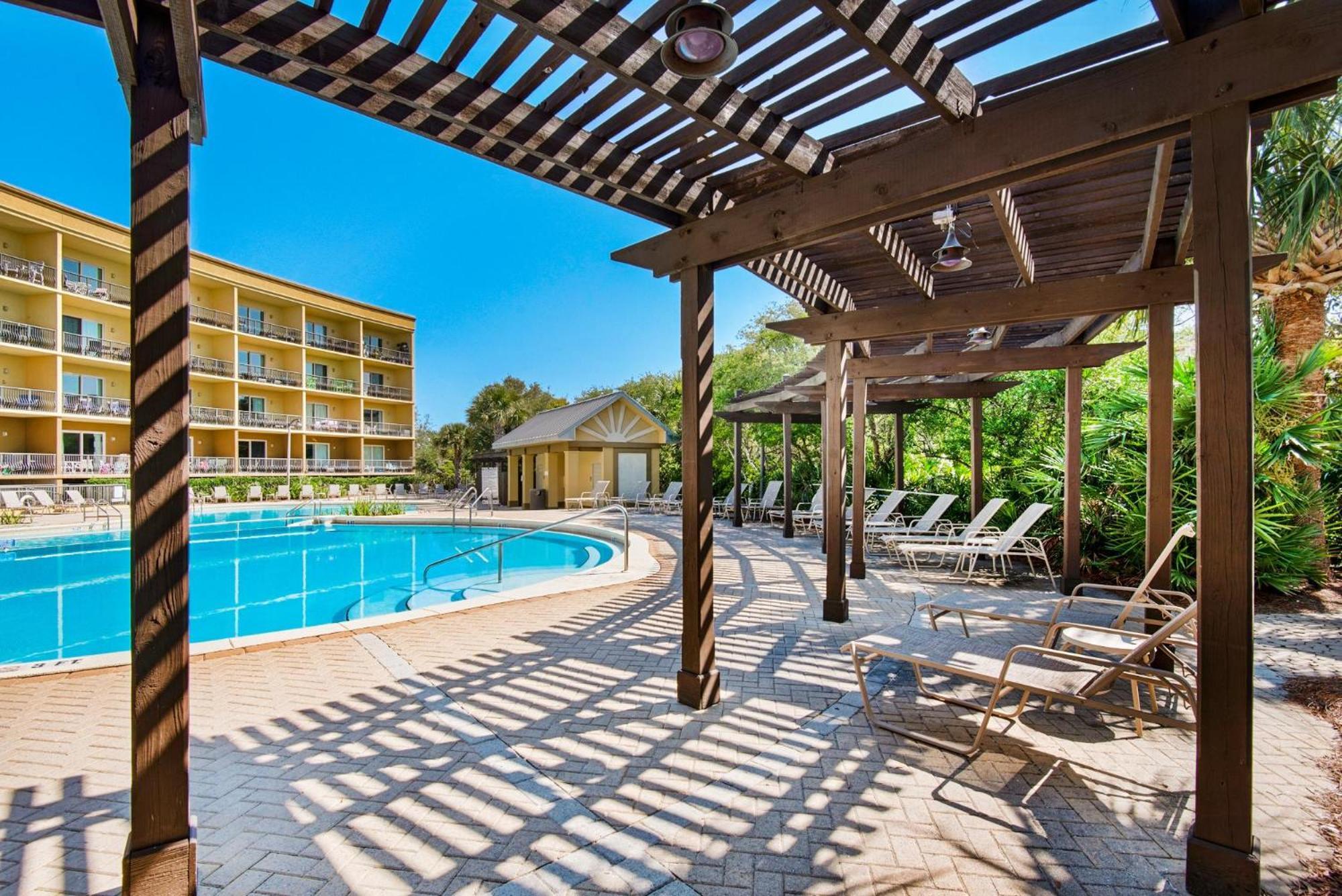 310 * Destin