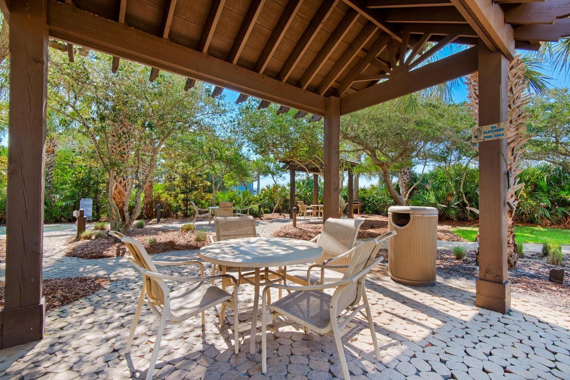 Apartment 310 Destin