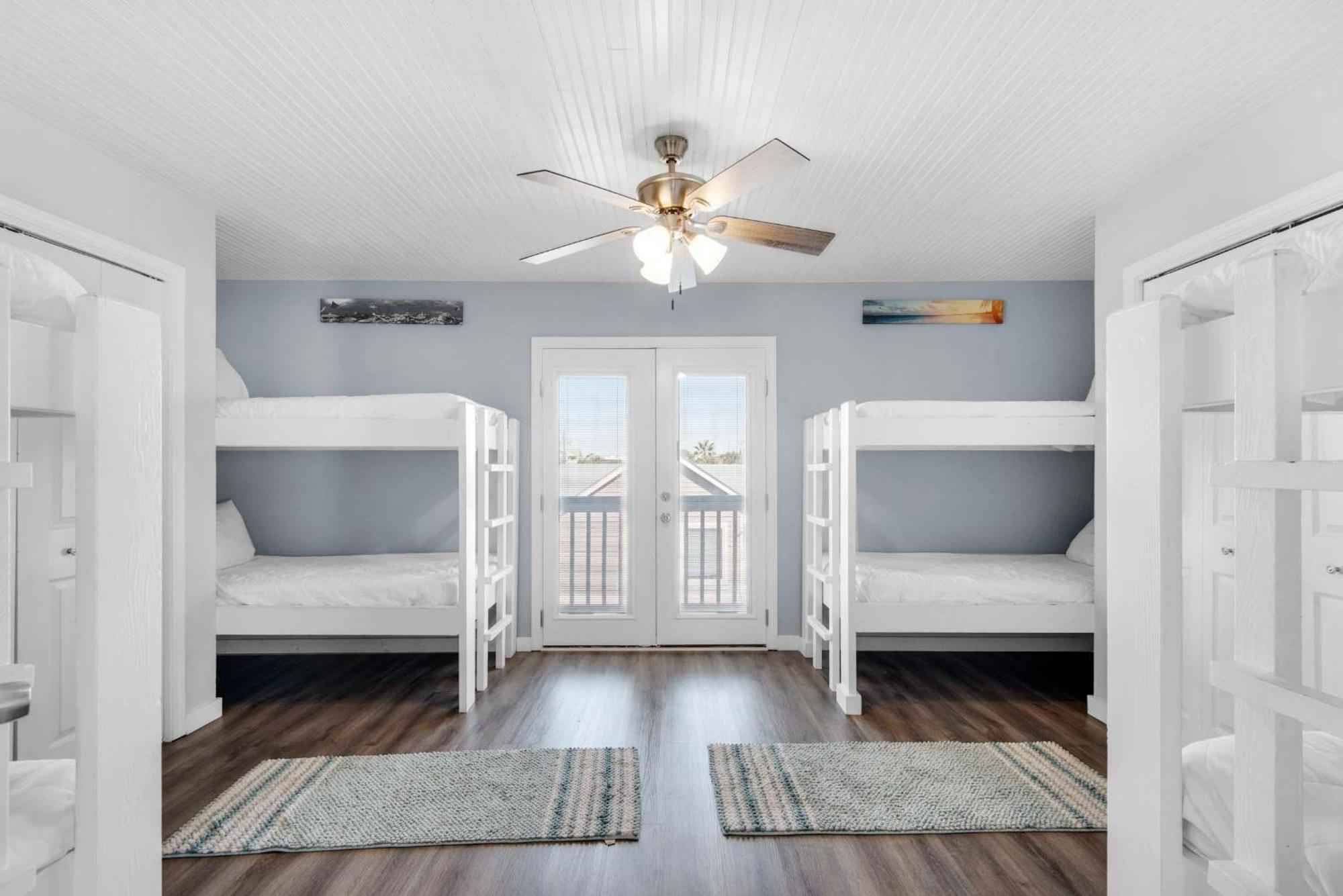 Pointe Of View Holiday home
