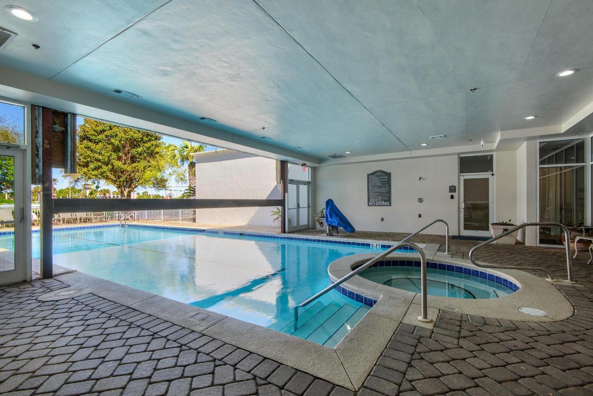 Apartment St. Lucia 704