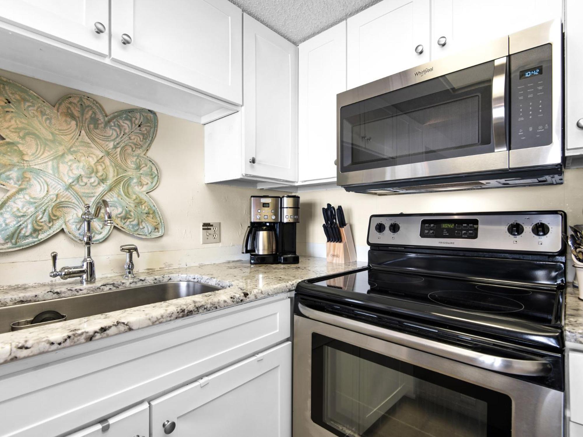 Summer Breeze 202 By Newman-dailey Holiday home Destin