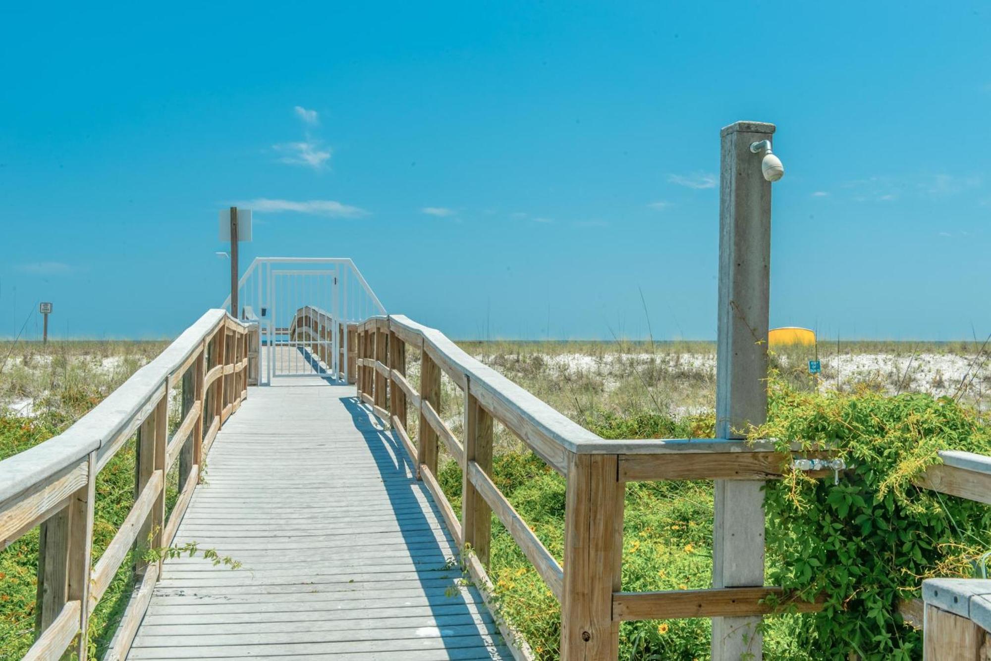 On The Gulf 206
