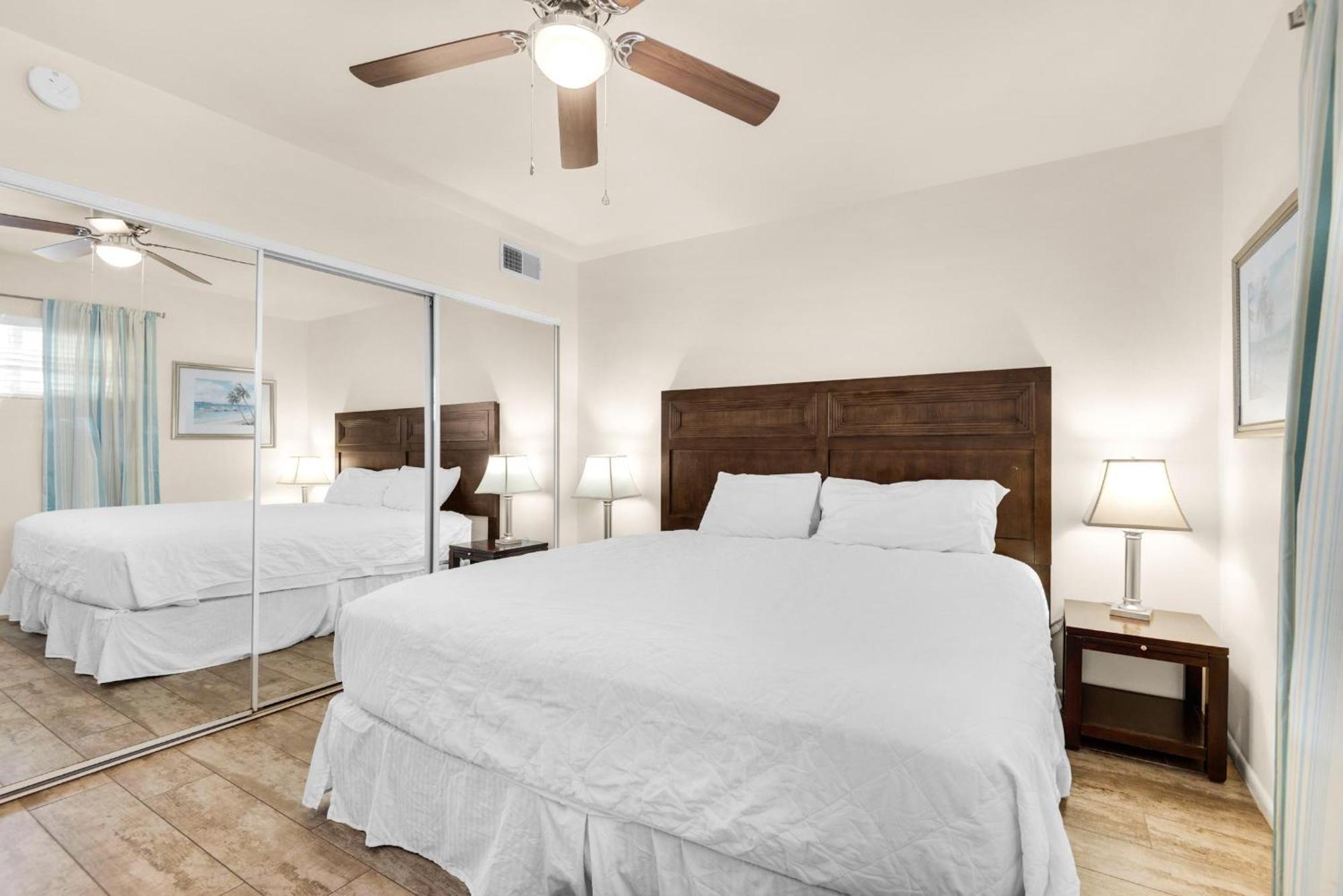 Holiday Surf And Racquet Club 707 Apartment Destin