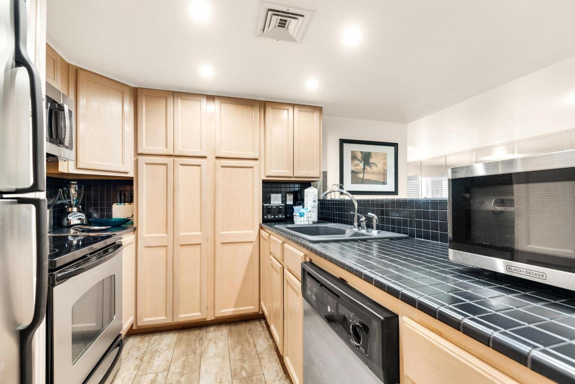 Holiday Surf And Racquet Club 707 Apartment