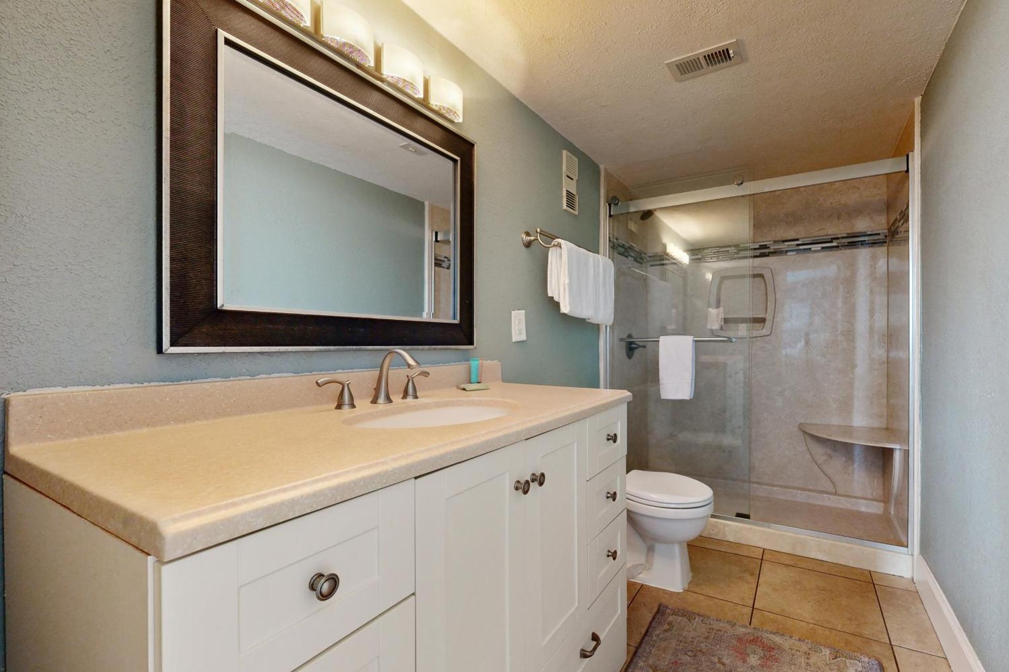 Dolphin Point #406a Destin
