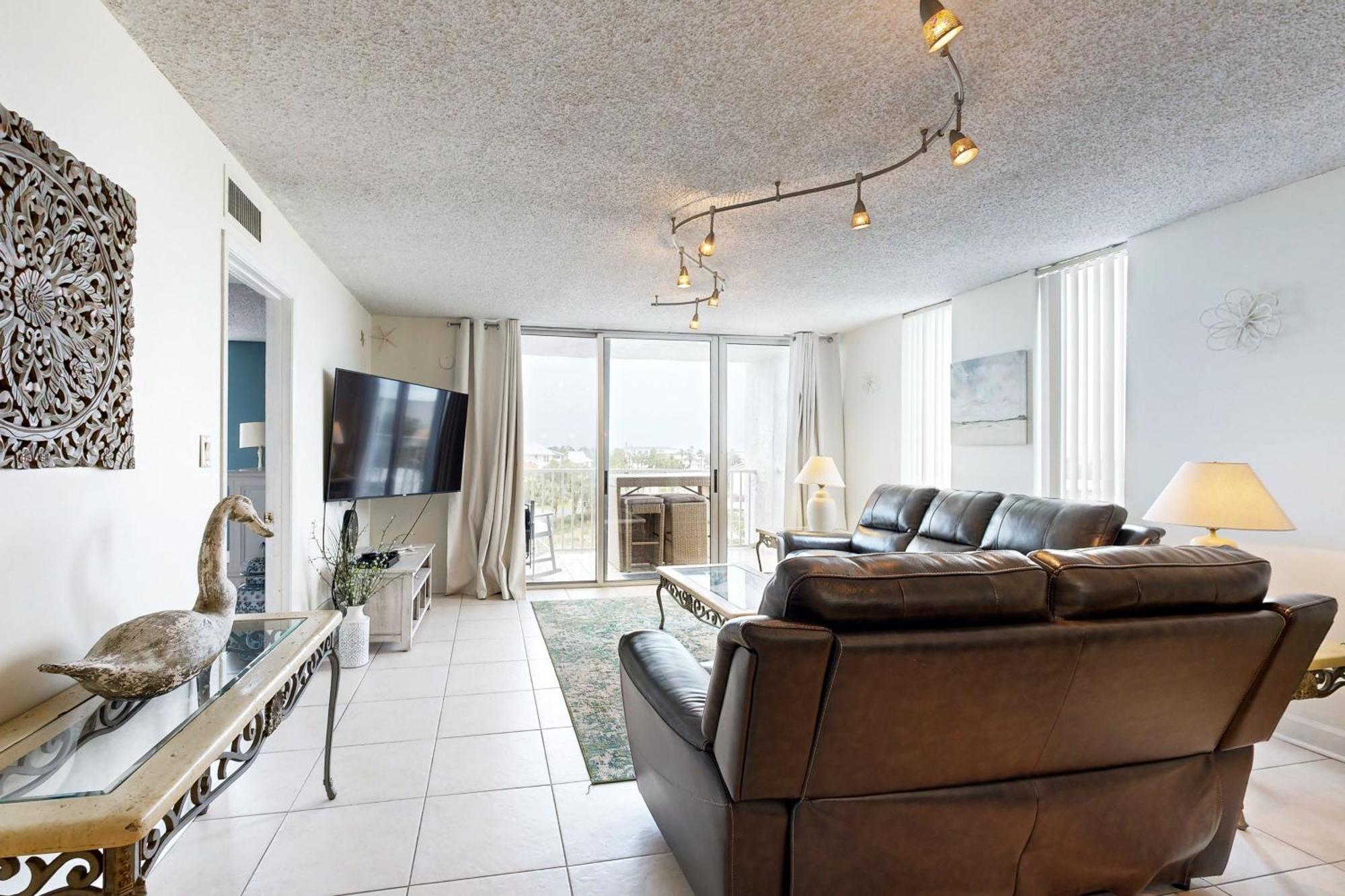Dolphin Point #406a Destin
