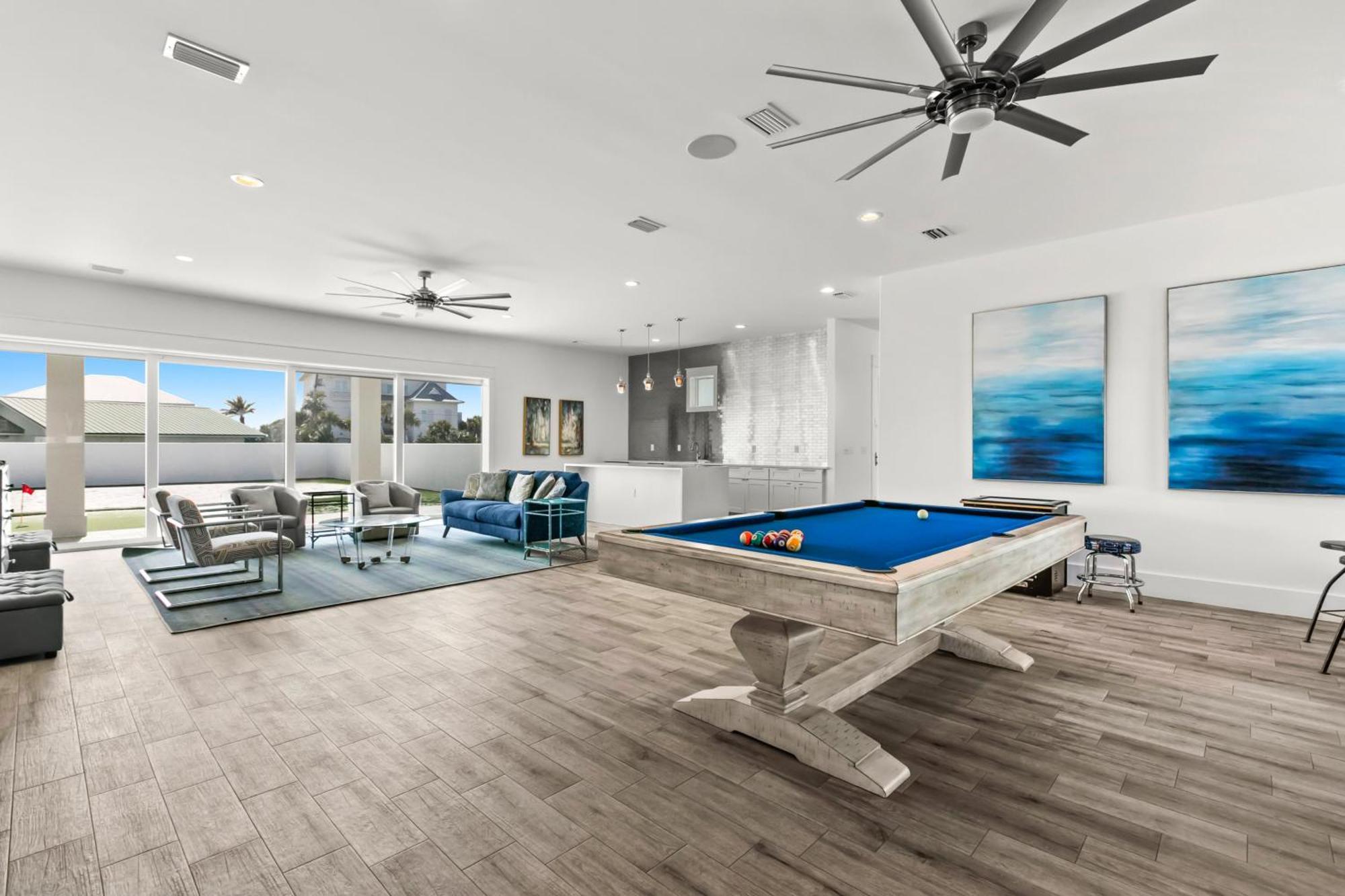 Bourbon - Your Dream Vacation Destination Destin