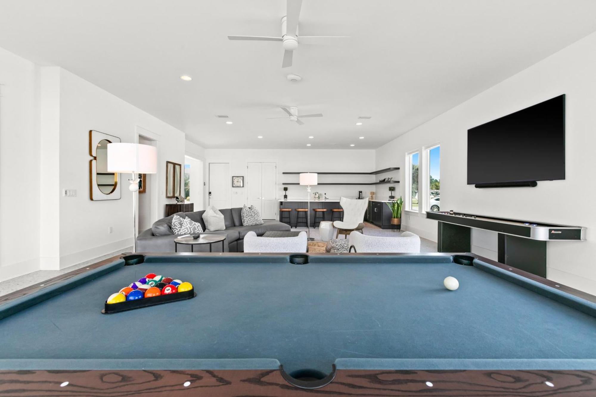 Whiskey House A Luxurious Retreat Destin