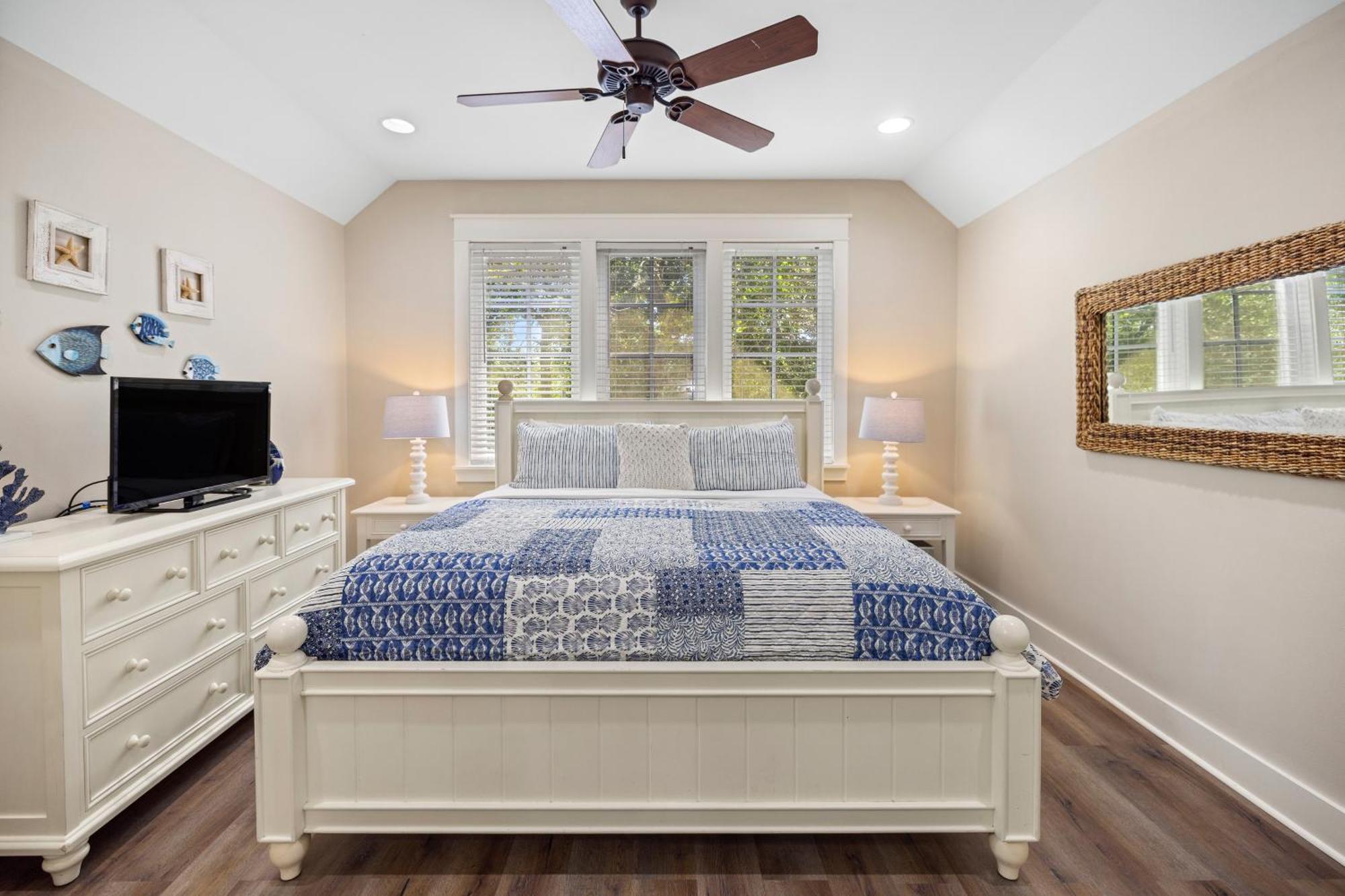 2465 Bungalo Holiday home *