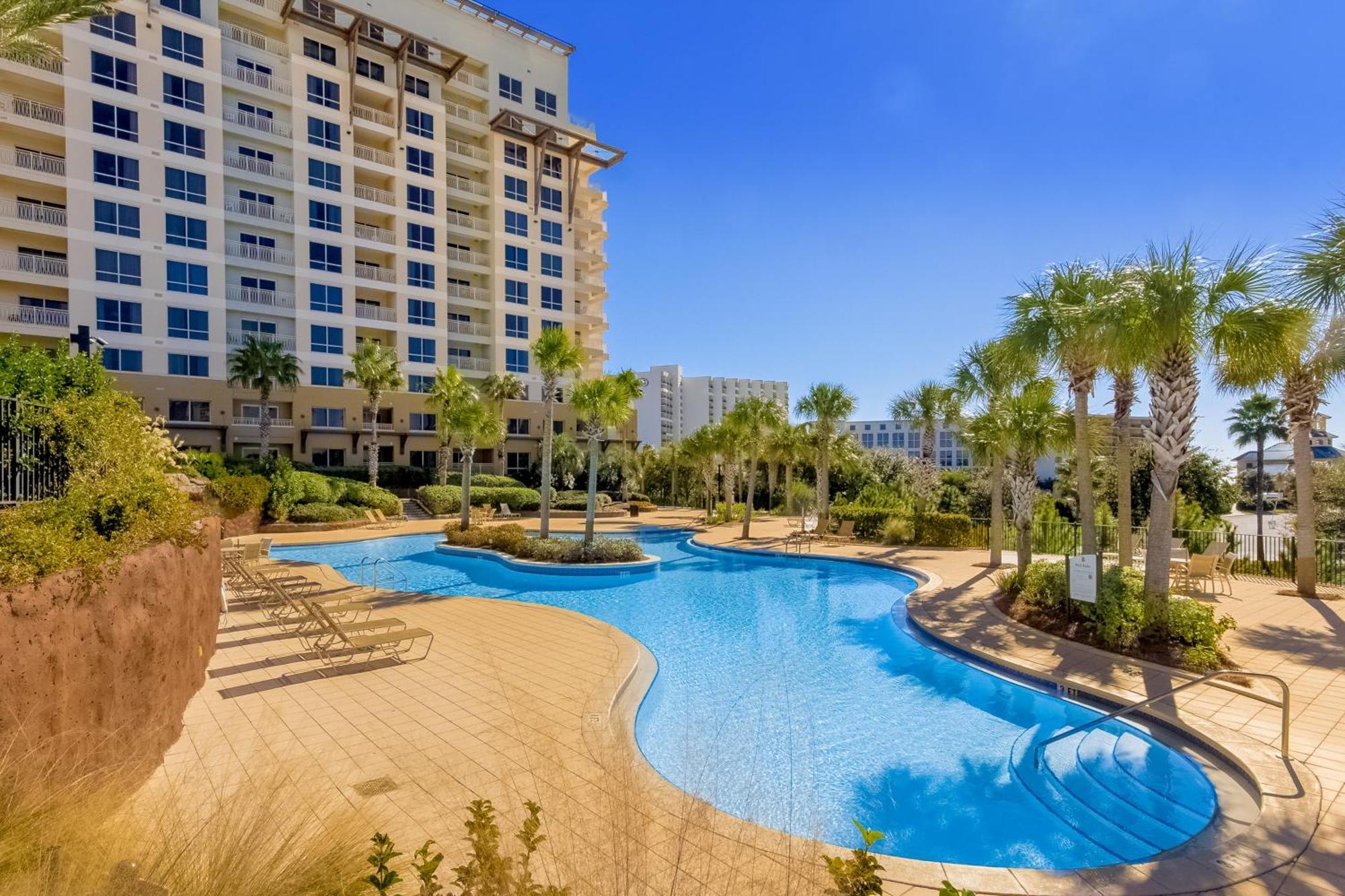 Luau Apartment Destin