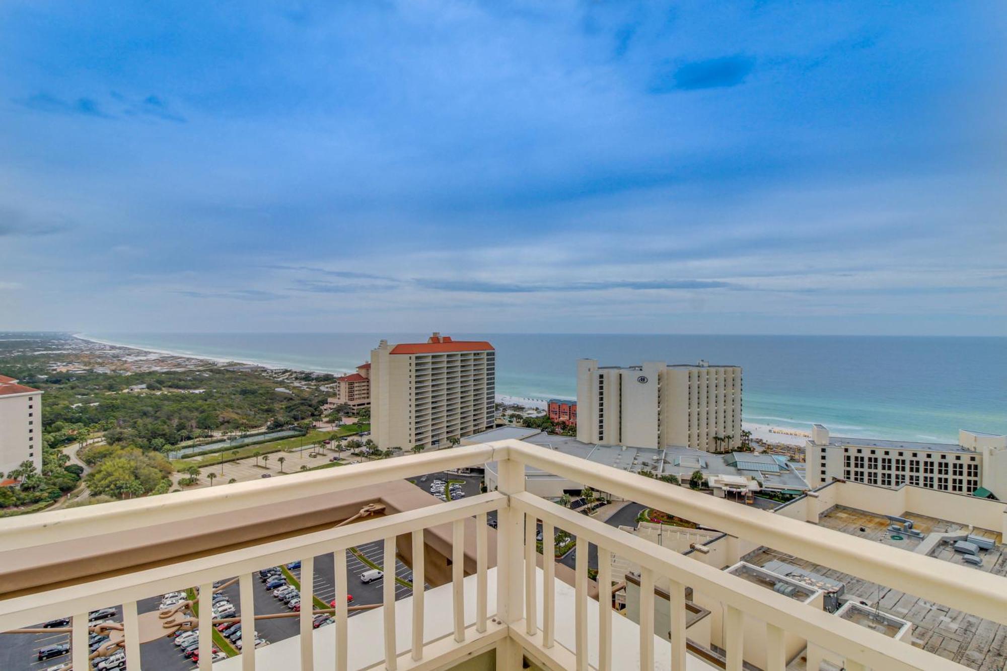 Luau Apartment Destin