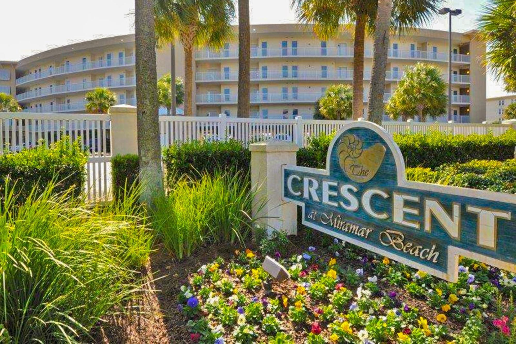 Crescent Ii