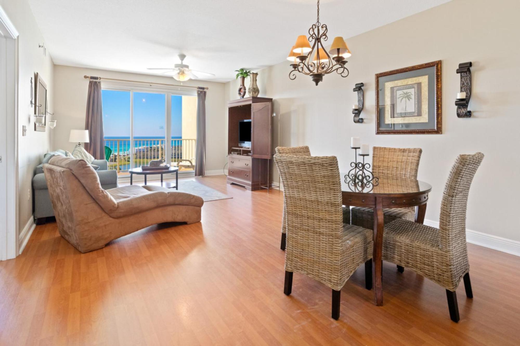 Ariel Dunes Ii * Destin